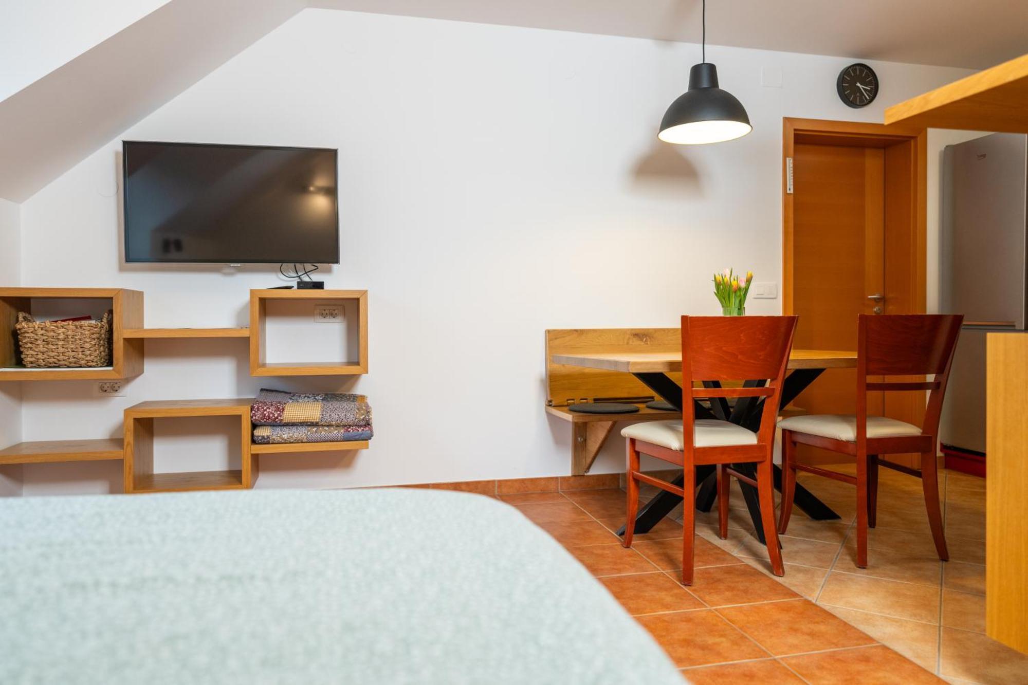 Apartment Markic Bohinj ภายนอก รูปภาพ